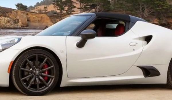 ALFA ROMEO 4C